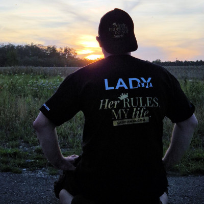 T-Shirt „Her RULES. MY life.“ - Owned & Proud Version